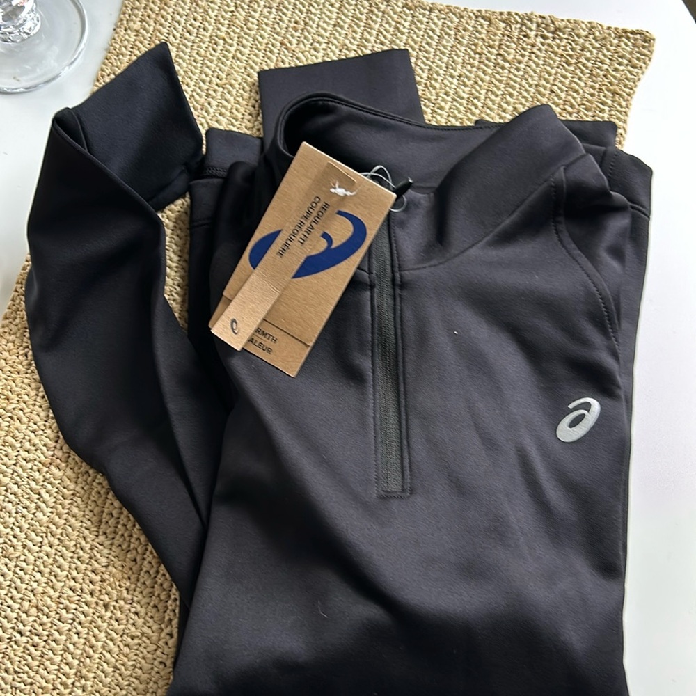 NWT ASICS 1/4 zip womens running top in black, size small